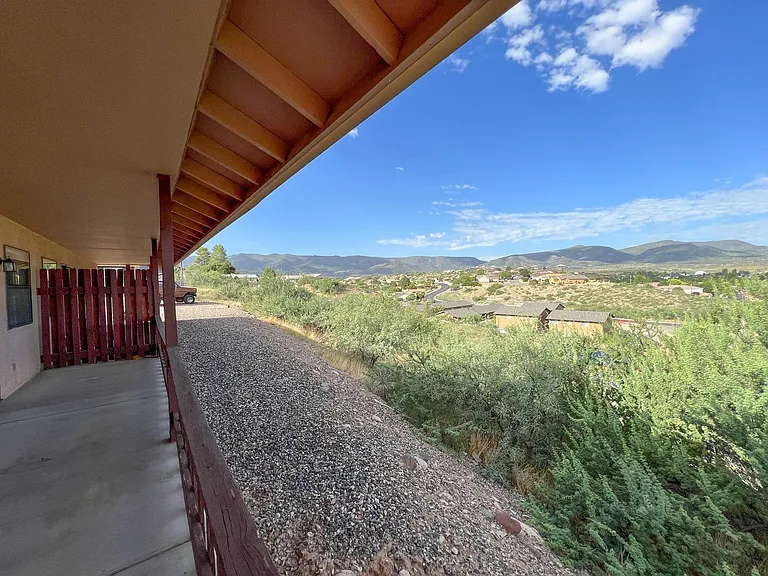 330 S Arnold Ter #B — Photo 17