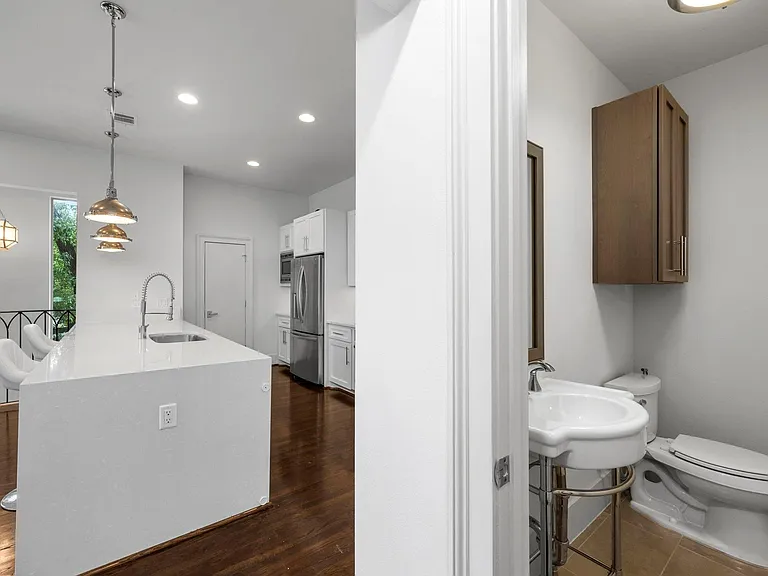1808 Oakdale St — Photo 20