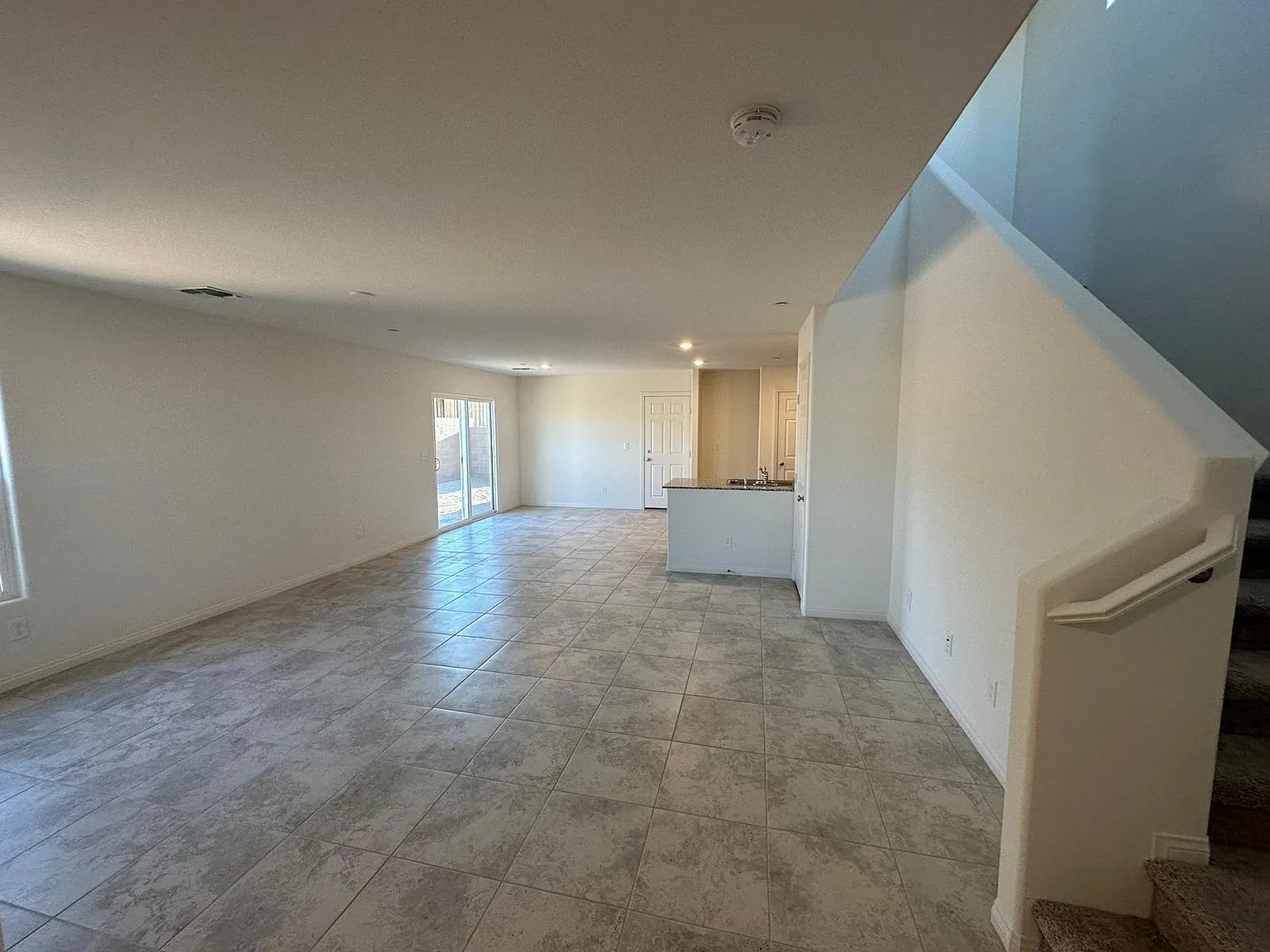 2677 Piroli St — Photo 2