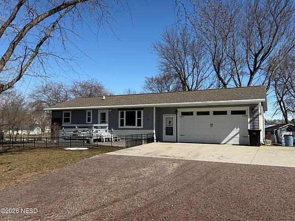 5th image of 306 Corsica Ct