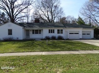 722 S Rogers Ave, Freeport, IL 61032