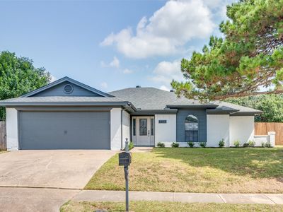 6477 Fairview Dr, Watauga, TX, 76148