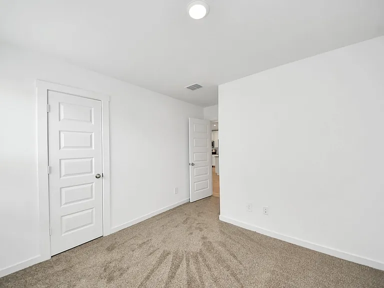 1618 Westway Dr — Photo 15