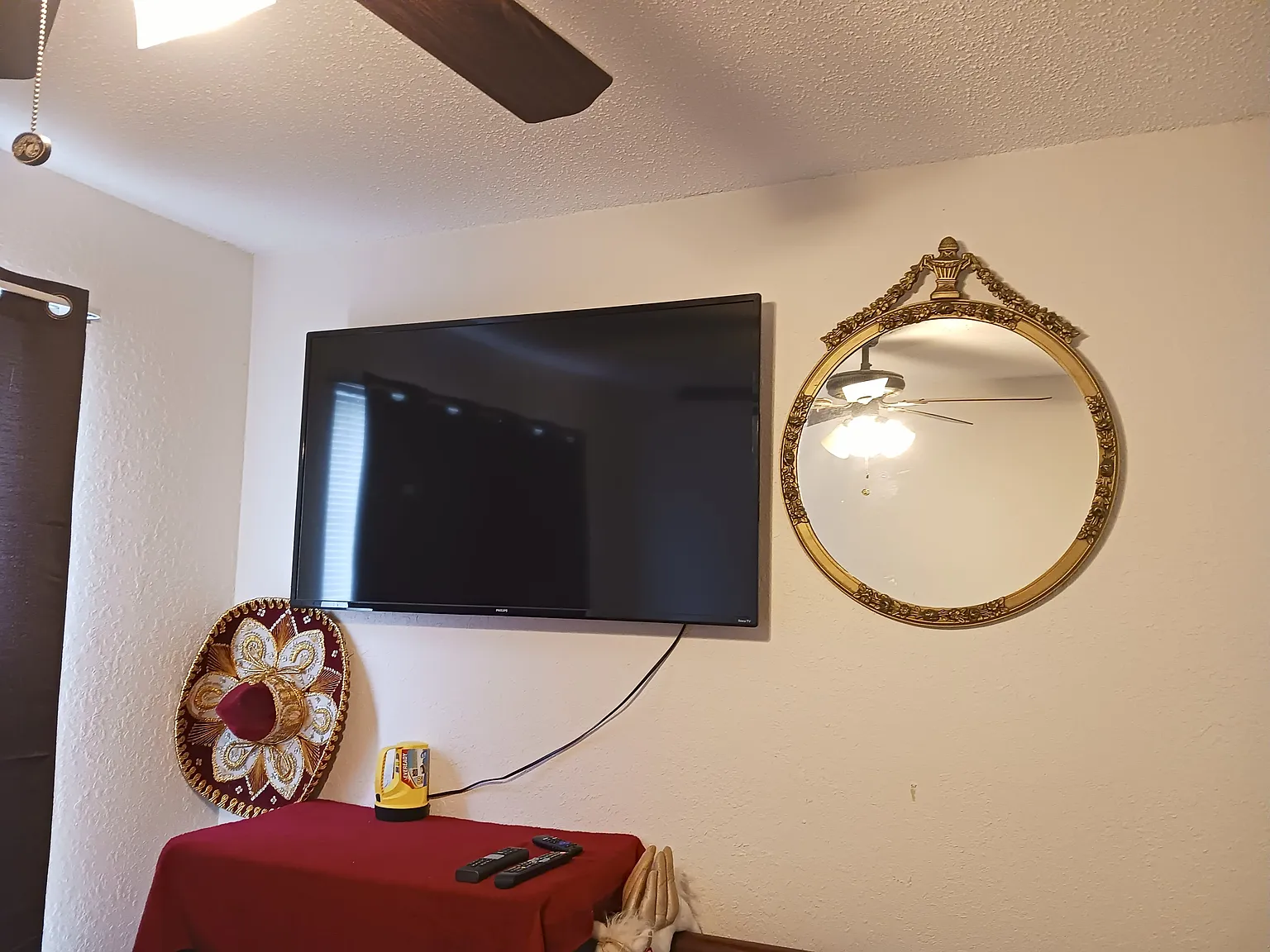 3 bed, 1992 sqft, $800 — Photo 3
