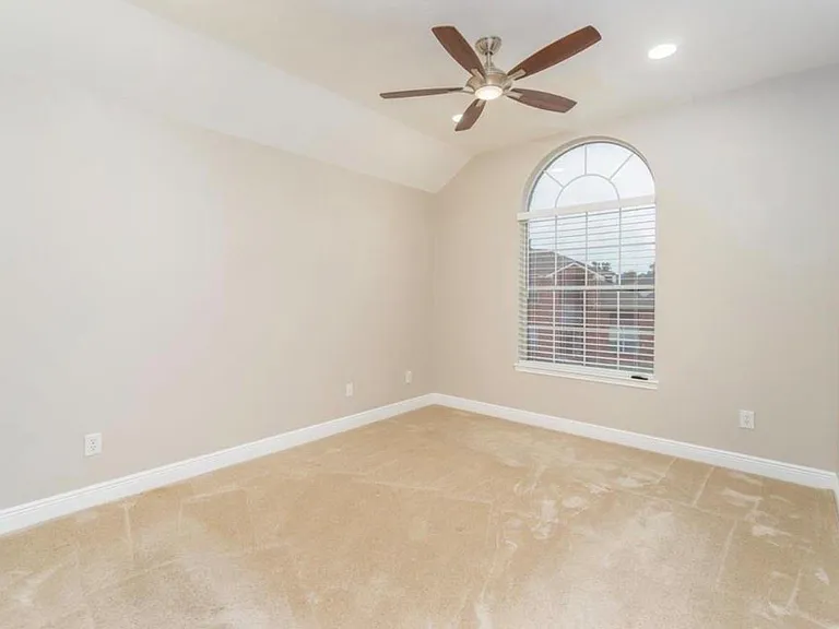 1408 S Friendswood Dr #205 — Photo 18