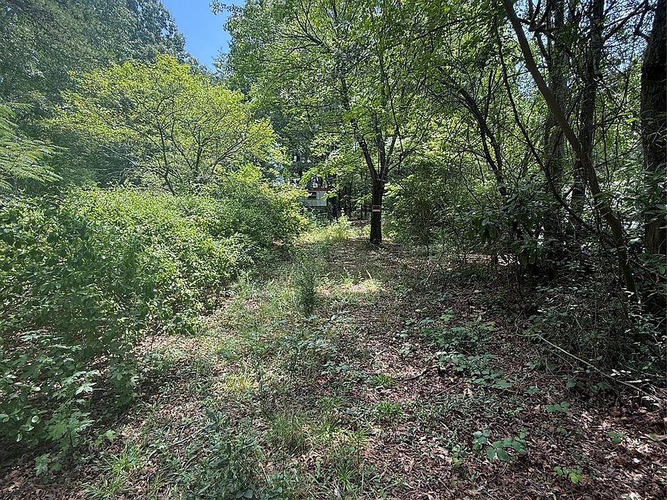 1st image of 1710 Black Oak Ln