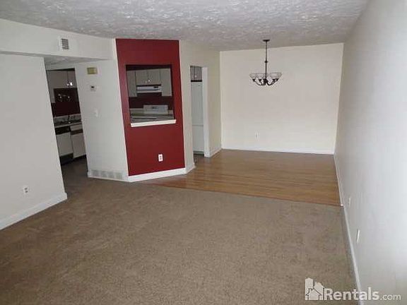4th image of 19613 Northridge Dr