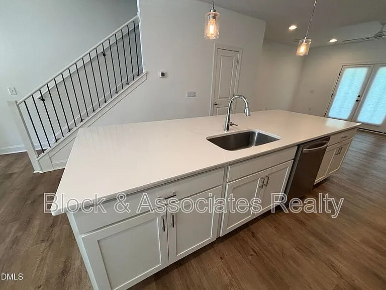 5710 Parker Pines Ct — Photo 16