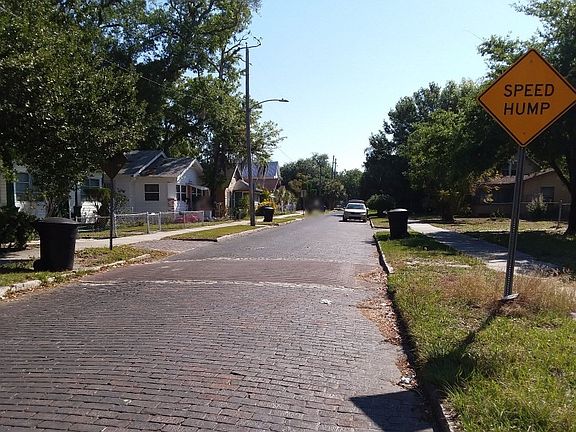 5th image of 958 10th Ave S