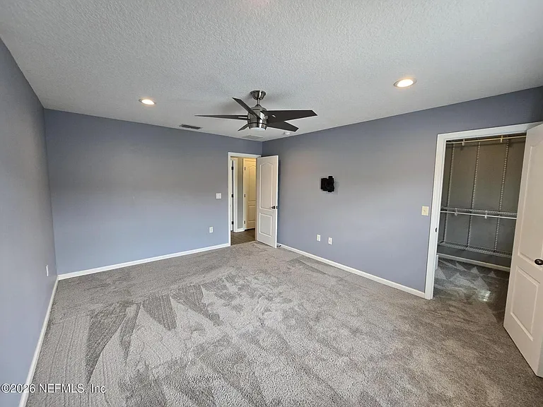 180 Thornloe Dr — Photo 37