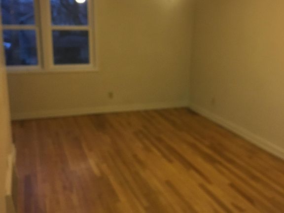 5th image of 3525 Burt St APT 2