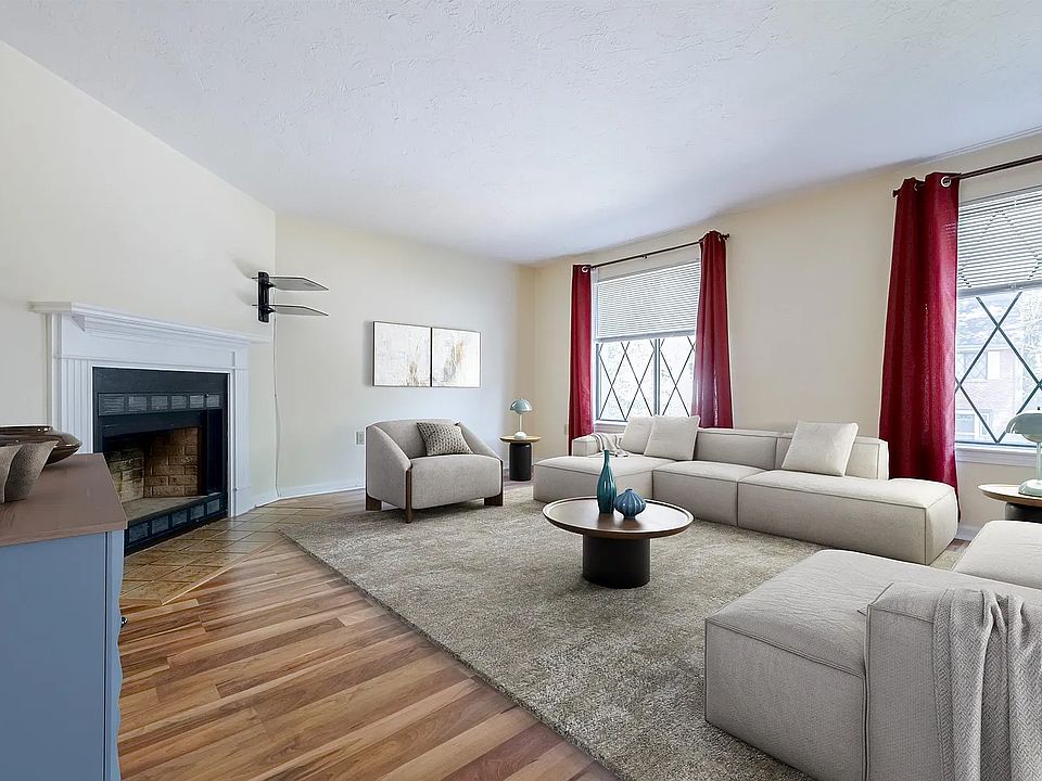 1st image of 22 Vanden Rd