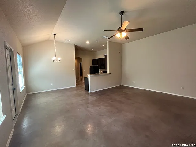 168 Joanne Cv — Photo 5