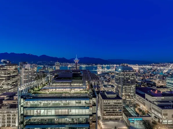 777 Richards St Unit 4007, Vancouver, BC V6B 0M6