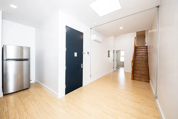 Rented by Oxford Property Group | media 6