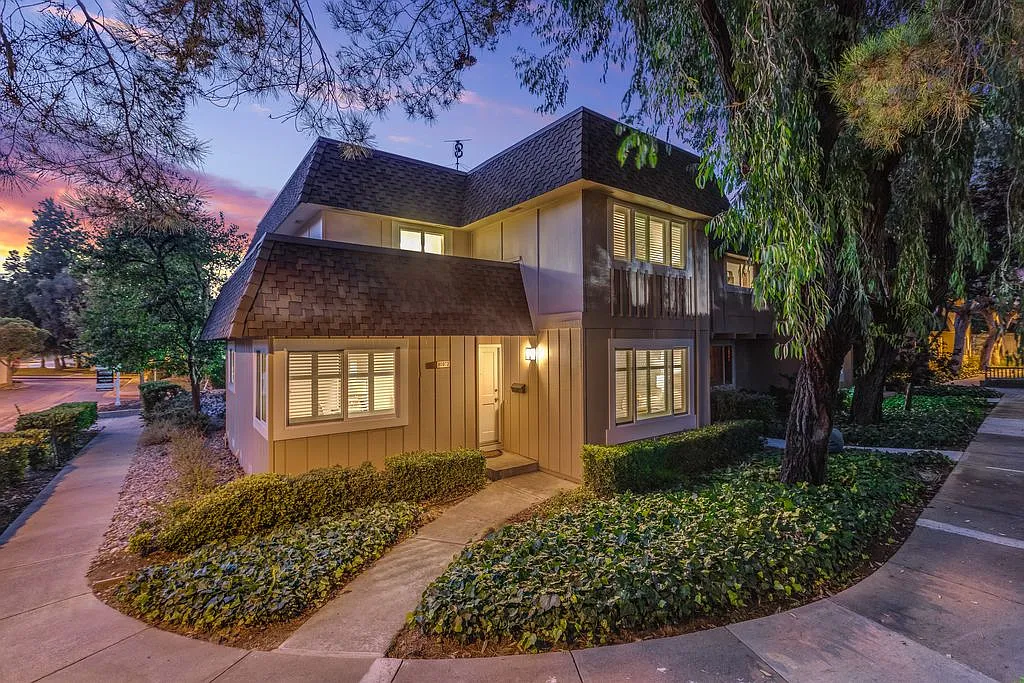 10072 Amador Oak Ct photo 1