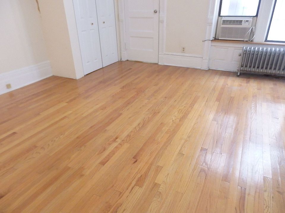 1st image of 224 W 82nd St APT 6