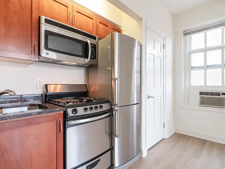 41 W 86th St #15B — Photo 8