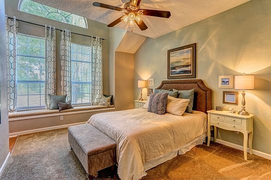 3rd image of 207 National Dr APT 68