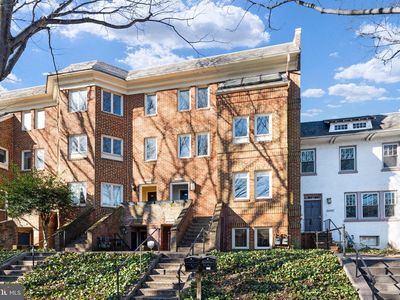 2646 Woodley Pl NW #2646, Washington, DC, 20008