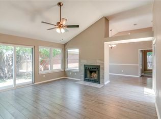 4723 Poppy Dr E, Fort Worth, TX 76137
