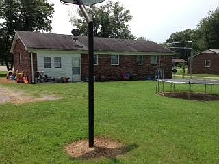 2nd image of 410 Lyncrest Dr
