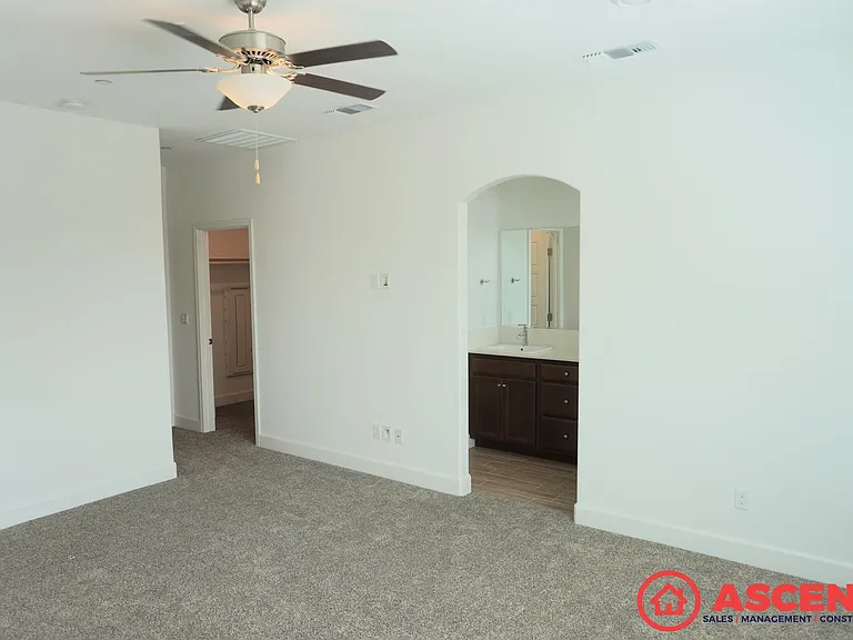9313 Willow Terrace Dr — Photo 11