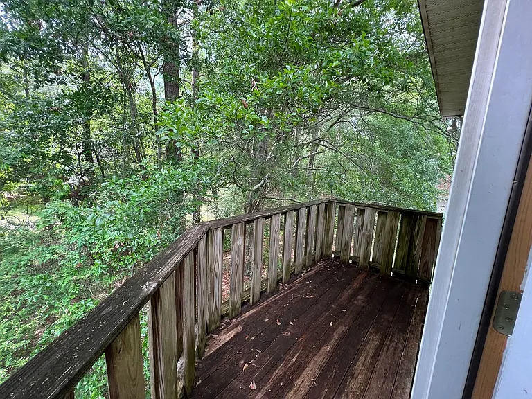 1635 Pondside Dr — Photo 38