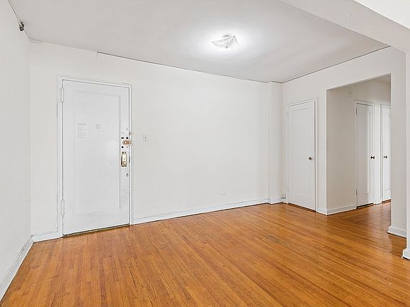 5th image of 12335 82nd Rd APT 5U