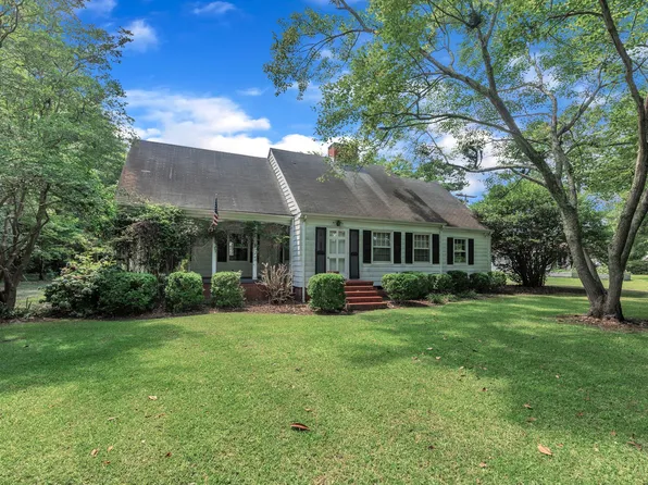 705 Wilsons Mills Rd, Smithfield, NC 27577