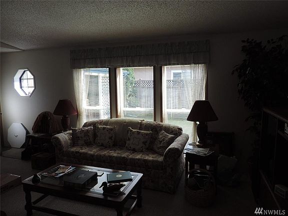 5th image of 706 Dennis St SE #97