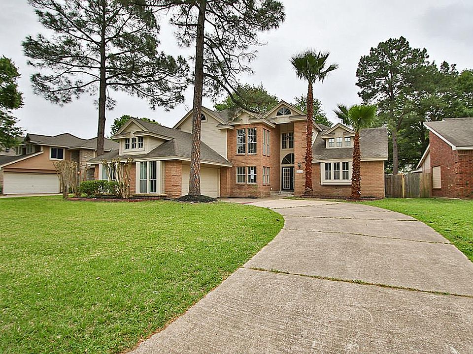 1st image of 15123 Easton Park Dr