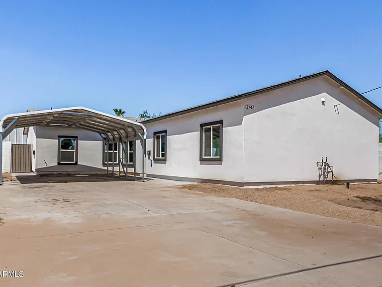 2746 W Pima St #2 — Photo 3