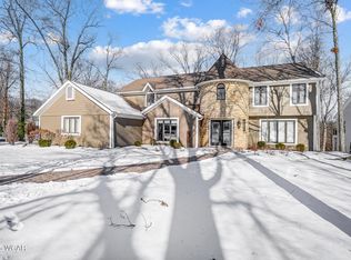 2970 Sands Rd, Lima, OH 45805