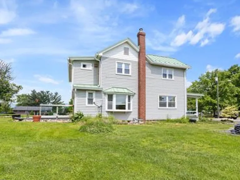 549 Park Ave — Photo 10