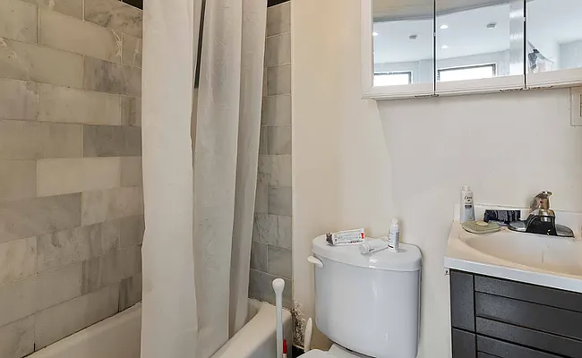 Rented by Dalan Rentals | media 10