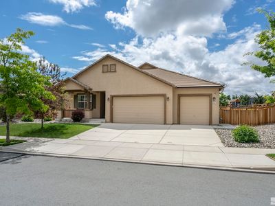 6647 Voyage Dr, Sparks, NV, 89436