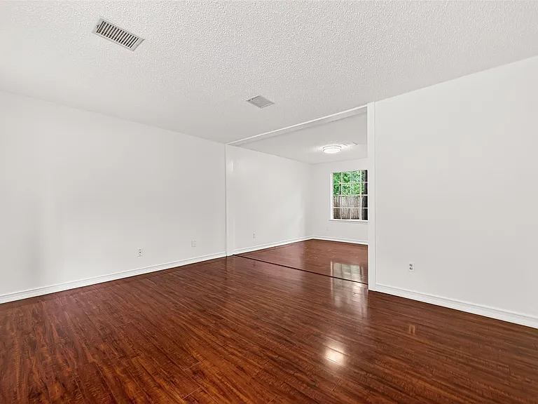 42 Rockridge Dr — Photo 4