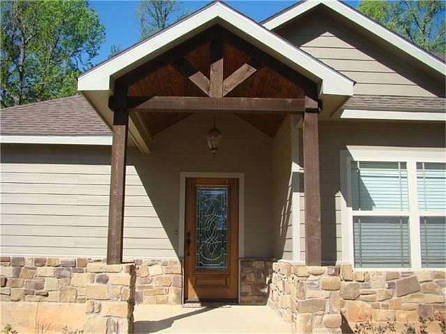 1st image of 137 Countrywood Dr
