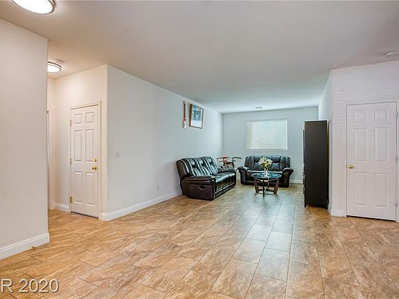 4th image of 6757 Lincoln Wood St