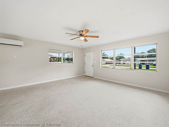 5th image of 2110 Avalon Rd