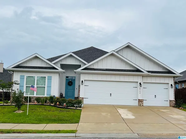8742 Bronze Ln, Foley, AL 36535