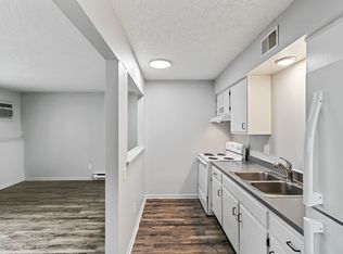 282 S Clinton St #17021105, Grand Ledge, MI 48837