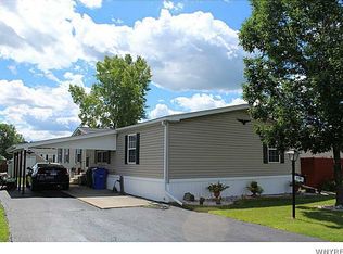 779 Old Beebe Rd, Lockport, NY 14094