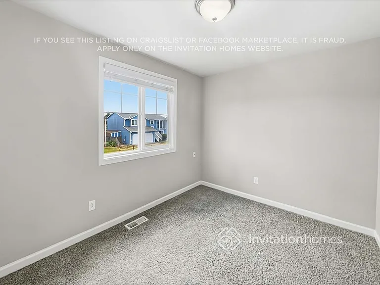 10504 56th Dr NE — Photo 14