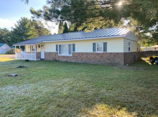 1832 Houghton Ave, Saint Helen, MI 48656