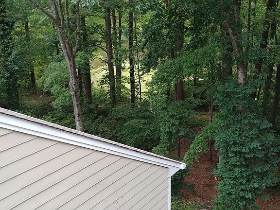 4th image of 7838 Breckon Way