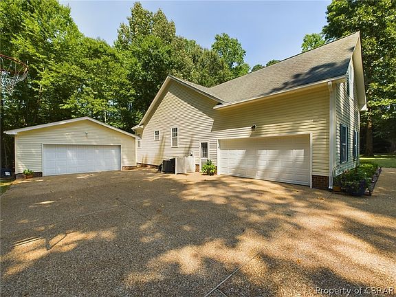 4th image of 7793 John Tyler Dr