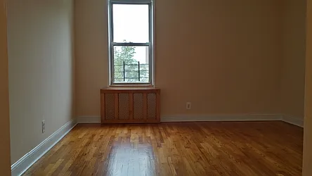 Rented by Realty Queens LLC