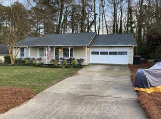 2568 Camelot Ct, Duluth, GA 30096